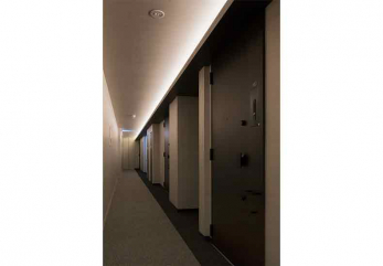 �@�y���L���z�v���C�o�V�[�������߂�z�e�����C�N�ȓ��L���݌v